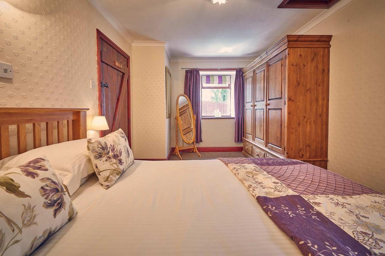 Host & Stay - Rose Cottage Bamburgh Buitenkant foto